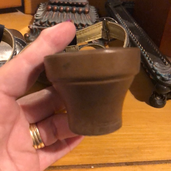 Rony by Olivia Sandals - Picture 4 of 5